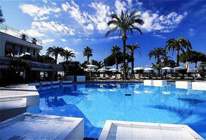 قطر تشتري فندقي مارتينيز ولافاييت في فرنسا